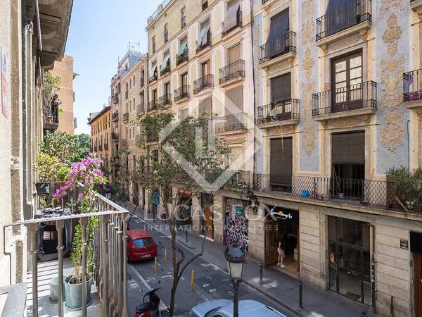 128m² apartment with 14m² terrace for sale in El Born