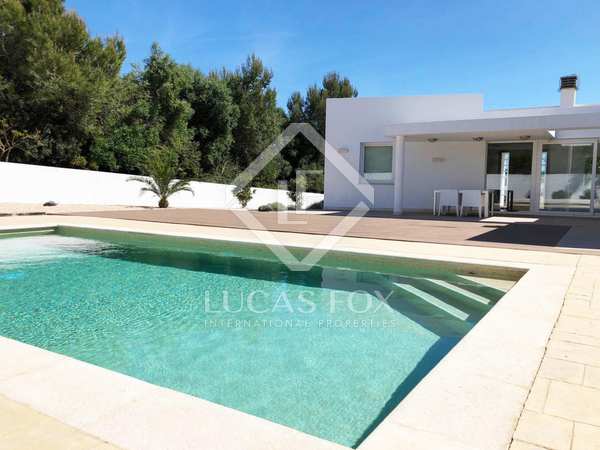 Casa / vil·la de 210m² en venda a Ciutadella, Menorca