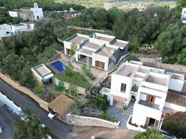 Parcela de 170m² en venta en San José, Ibiza