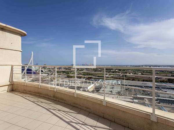 Penthouse van 147m² te huur met 20m² terras in Ciudad de las Ciencias