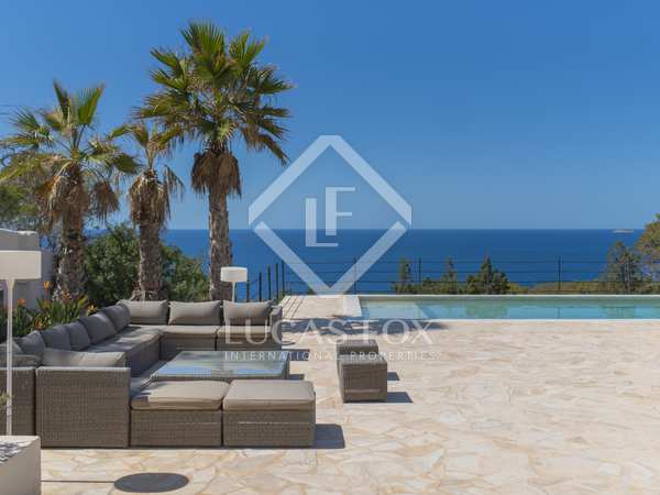 Villa van 200m² te koop met 400m² terras in San José, Ibiza