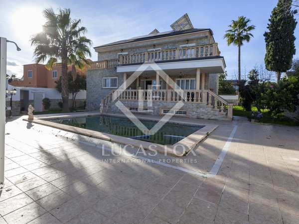 Дом / вилла 352m² на продажу в Ла Элиана, Валенсия
