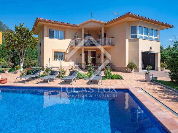 370m² house / villa for sale in Calonge, Costa Brava