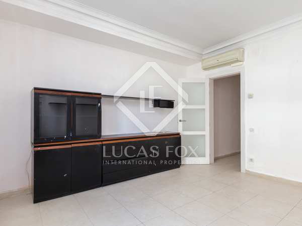 69m² apartment for sale in Les Corts, Barcelona