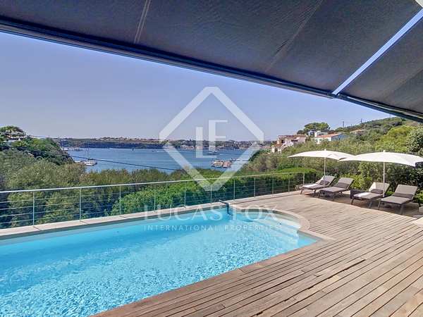 Casa / vil·la de 237m² en venda a Maó, Menorca