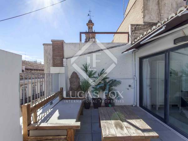 163m² penthouse with 45m² terrace for rent in La Seu