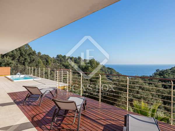 Huis / villa van 200m² te koop in Lloret de Mar / Tossa de Mar