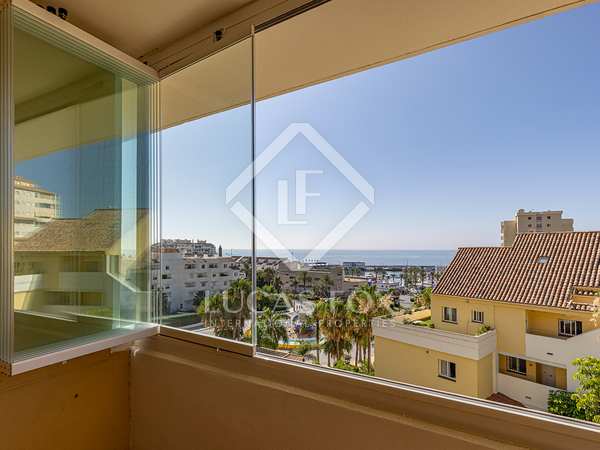 149m² penthouse with 39m² terrace for sale in Estepona