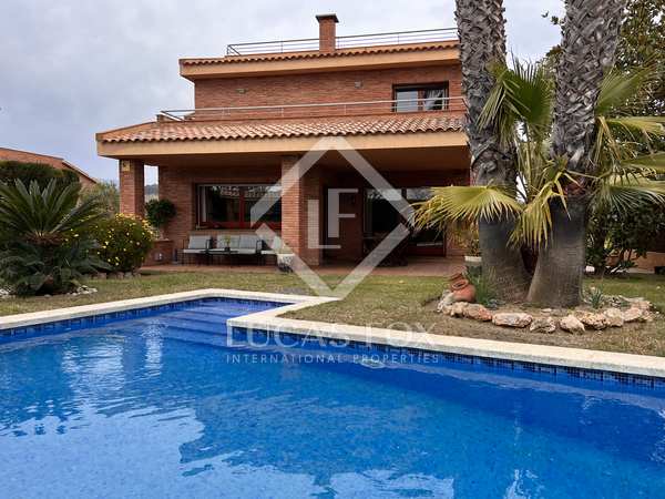 Casa / villa de 462m² con 50m² terraza en venta en Sant Pol de Mar