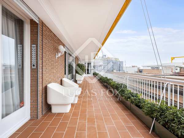 Penthouse van 588m² te koop met 143m² terras in Tres Torres