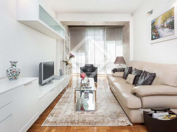 74m² Apartment for sale in Eixample Right, Barcelona
