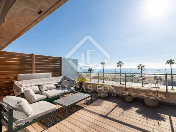 280m² house / villa for sale in La Pineda, Barcelona