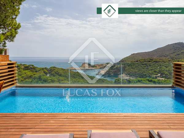 Villa van 435m² te koop in Sa Riera / Sa Tuna, Costa Brava