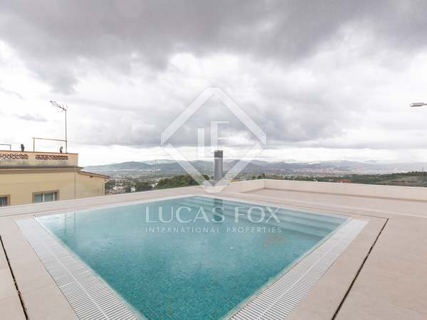 239m² penthouse with 251m² terrace for sale in Sant Just