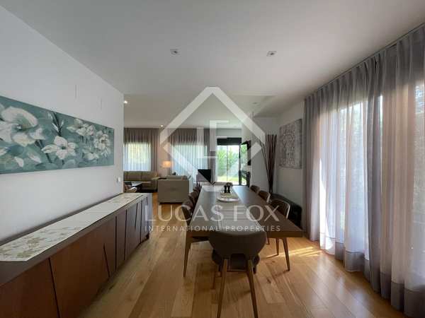390m² house / villa for rent in La Moraleja, Madrid