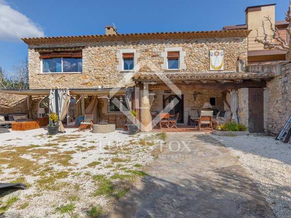 284m² country house with 291m² garden for sale in Baix Empordà