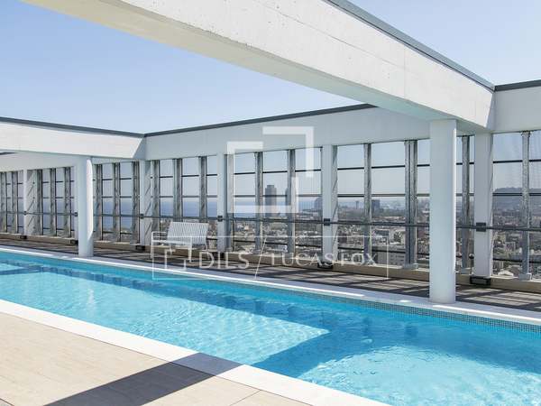 132m&sup2; Apartment with 27m&sup2; terrace for sale in Poblenou