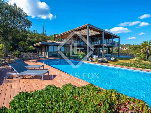 Huis / villa van 543m² te koop in Platja d'Aro, Costa Brava