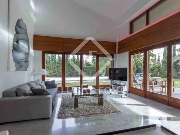 437m² House / Villa for rent in Godella / Rocafort