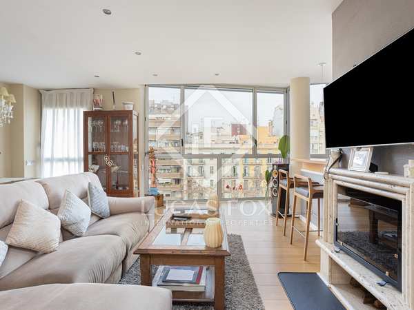 161m² apartment with 87m² terrace for sale in Eixample Left