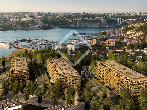 Apartamento de 107m² with 114m² terraço à venda em Porto