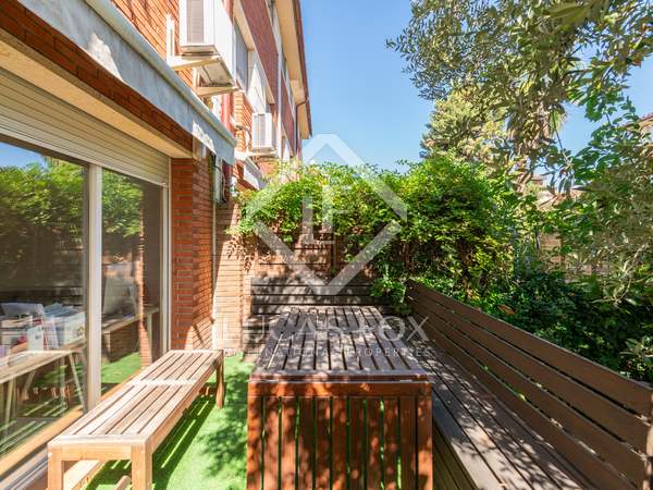 Villa van 248m² te koop met 30m² Tuin in Mirasol, Barcelona