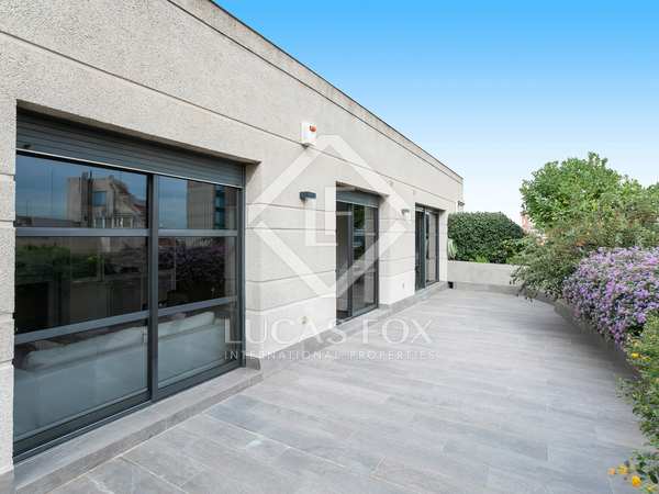 Ático de 310m² con 80m² terraza en venta en Eixample Izquierdo