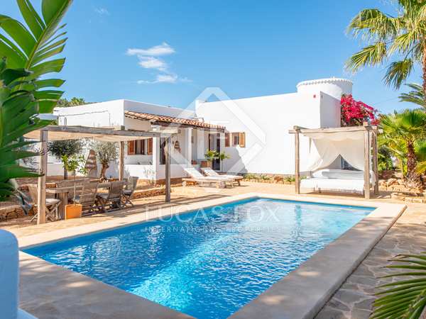 Casa / vila de 131m² à venda em San José, Ibiza