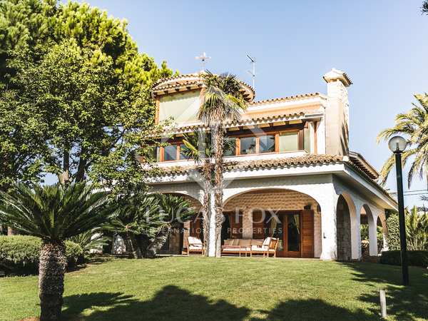 Lujosa villa de 4 dormitorios en venta en El Plantió, Valencia