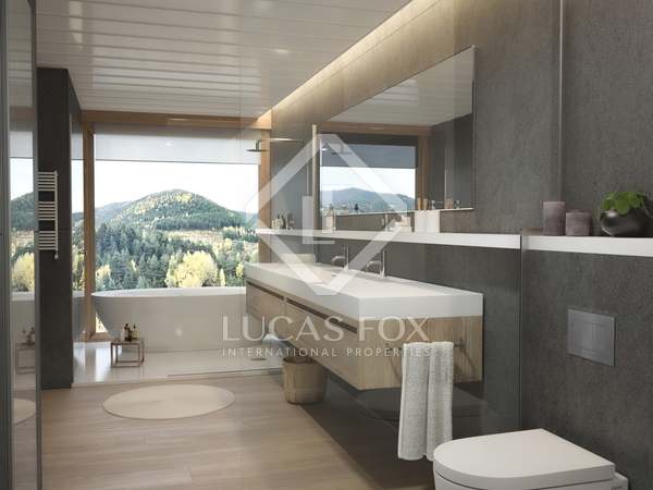 421m² house / villa with 251m² terrace for sale in La Massana