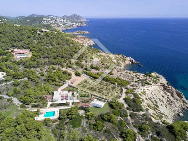 Casa / villa de 570m² en venta en Santa Eulalia, Ibiza