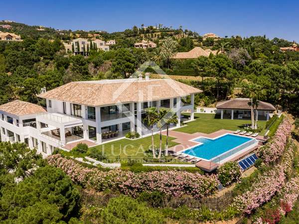 1,721m² house / villa with 404m² terrace for sale in La Zagaleta