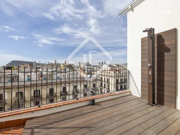 52m² penthouse with 8m² terrace for rent in El Born