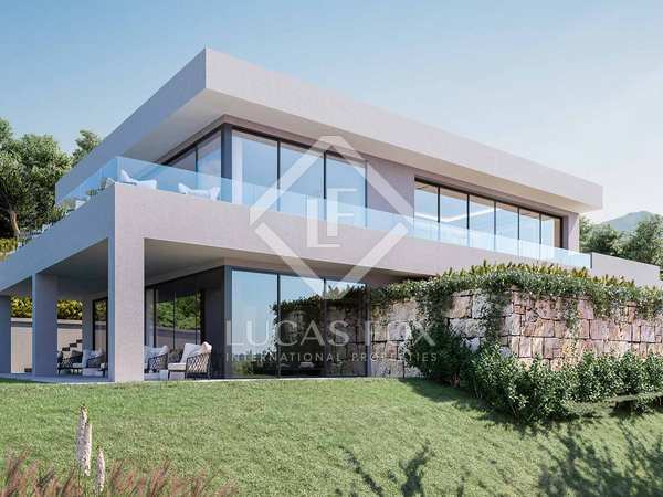 592m² house / villa with 78m² terrace for sale in Benahavís