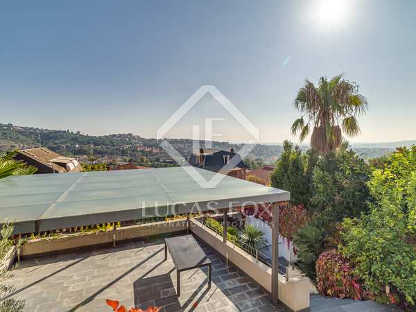 Huis / villa van 411m² te koop in Sant Just, Barcelona