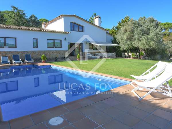 691m² hus/villa till salu i Santa Cristina, Costa Brava