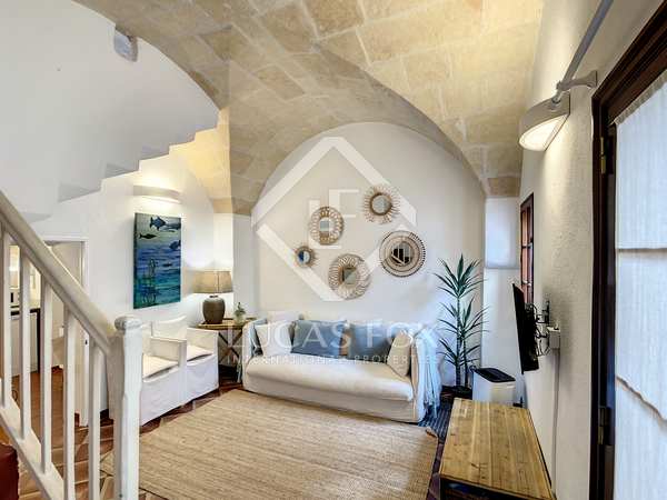 115m² house / villa with 14m² terrace for sale in Ciutadella