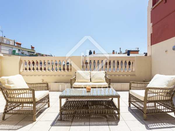 72m² penthouse with 20m² terrace for rent in Turó Park