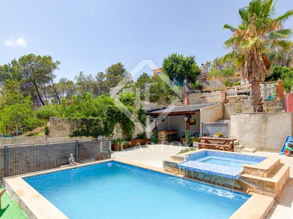 347m² house / villa with 583m² garden for sale in Olivella