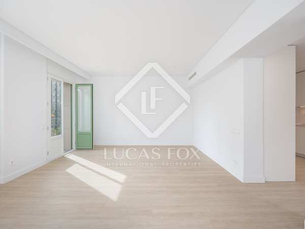 132m² apartment for sale in Eixample Right, Barcelona