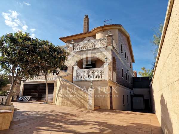 Casa / villa de 433m² en venta en Vilanova i la Geltrú