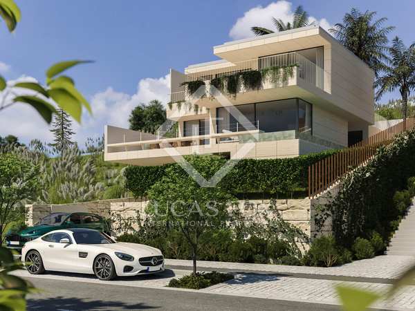 407m² house / villa with 200m² garden for sale in Porto