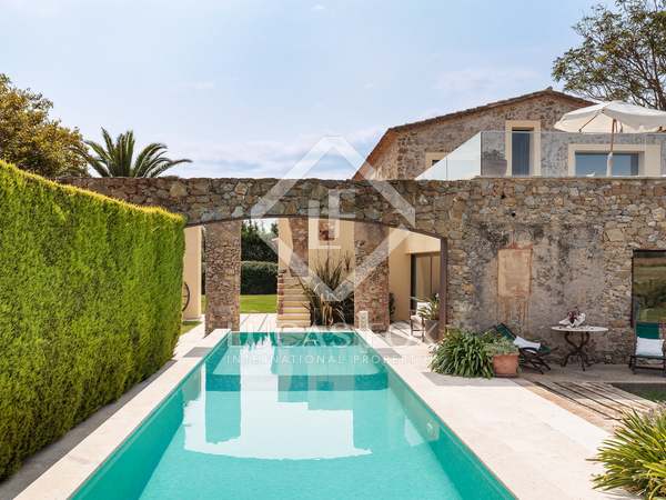 900 m² country house for sale in Baix Empordà, Girona