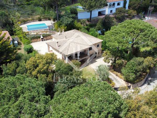 404m² house / villa for sale in Santa Cristina, Costa Brava