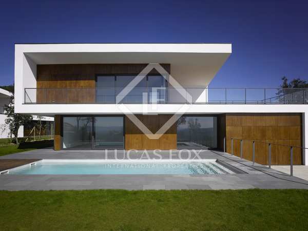 Дом / вилла 381m² на продажу в Плайя де Аро, Коста Брава