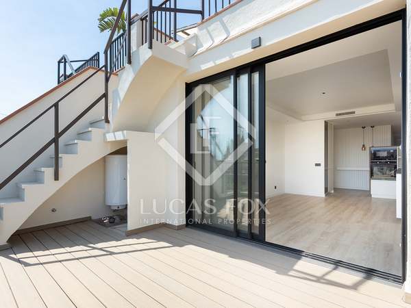 84m² apartment with 91m² terrace for sale in Eixample Right