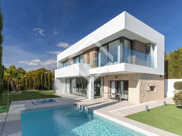 Casa / vil·la de 330m² en venda a Finestrat, Costa Blanca