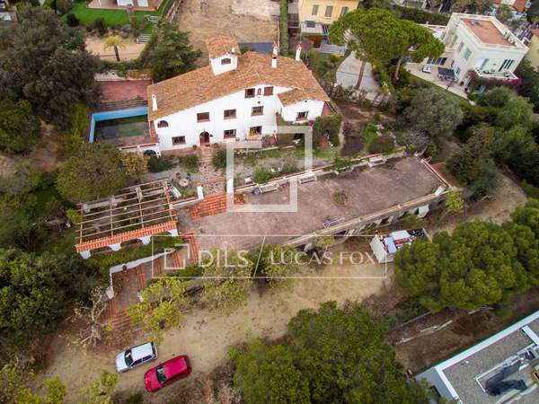 Casa rural de 486m² à venda em El Masnou, Maresme