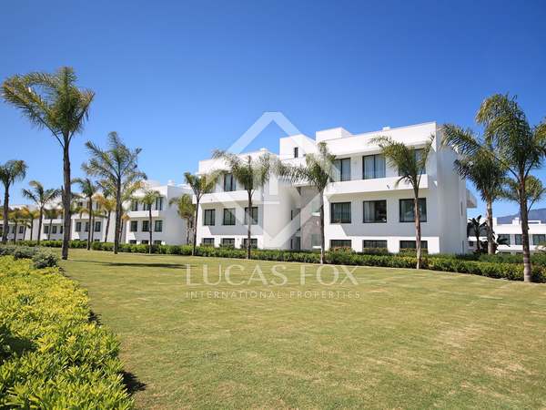 122m² apartment with 54m² terrace for sale in Estepona
