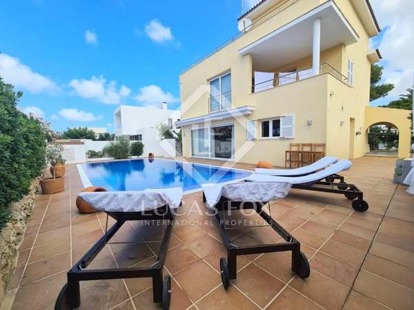 380m² house / villa with 50m² terrace for sale in Ciutadella
